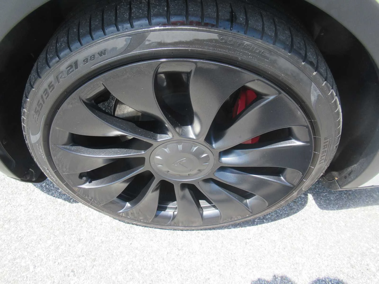 Used 2022 Pearl White Multi-Coat Tesla Performance image 12