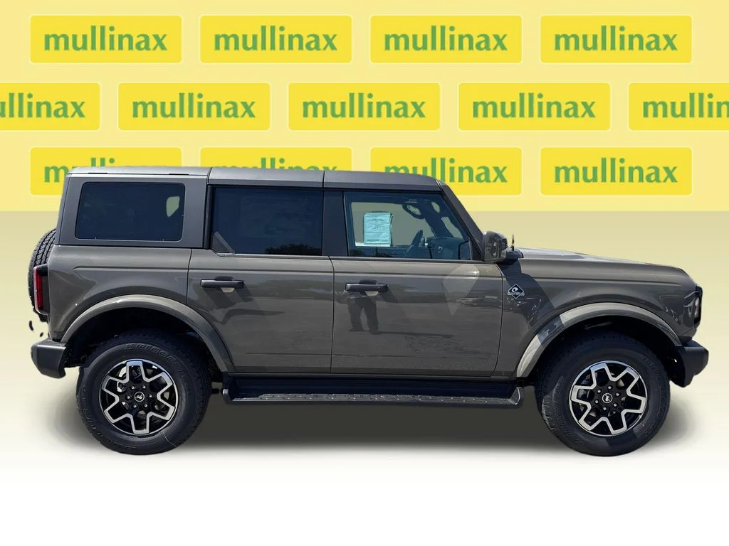 New 2026 Gray Ford Outer Banks image 16