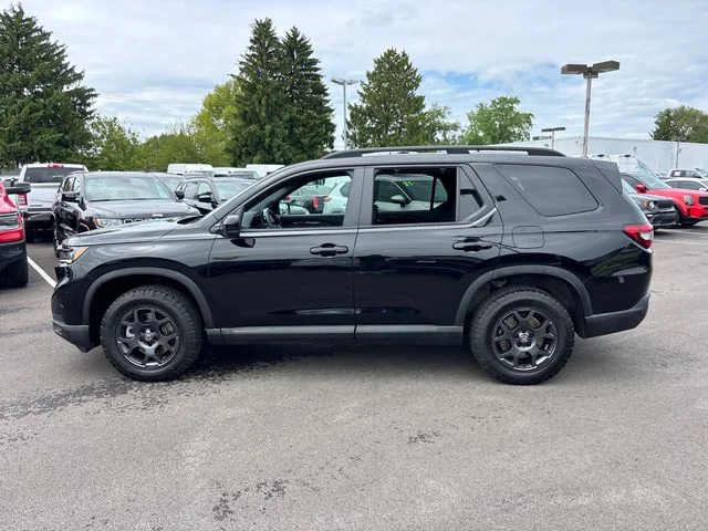 Used 2025 Black Honda TrailSport image 3