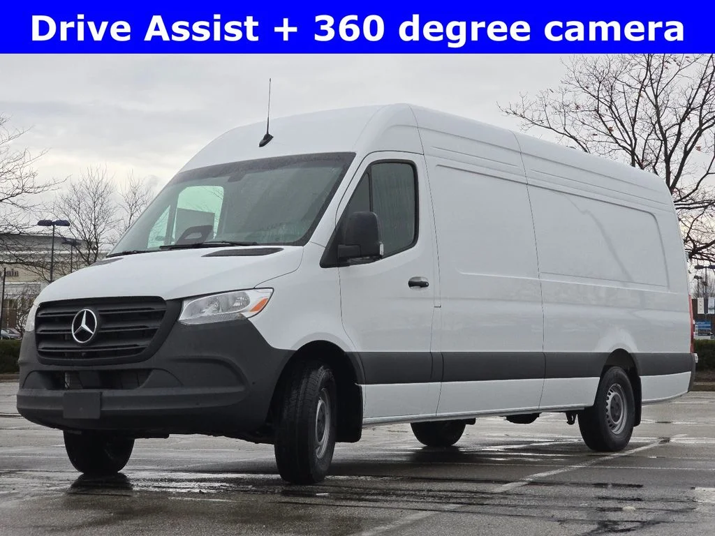 New 2026 Arctic White Mercedes-Benz Cargo 170 WB image 11