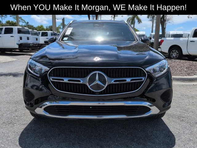Used 2024  Mercedes-Benz GLC 300 image 5
