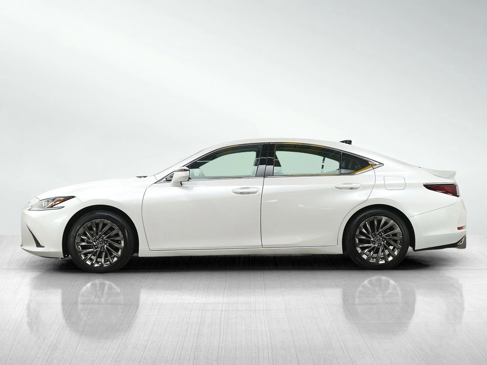 Used 2024 Lexus ES 350 Luxury with VIN 58AEZ1B14RU161680 for sale in Burnsville, Minnesota