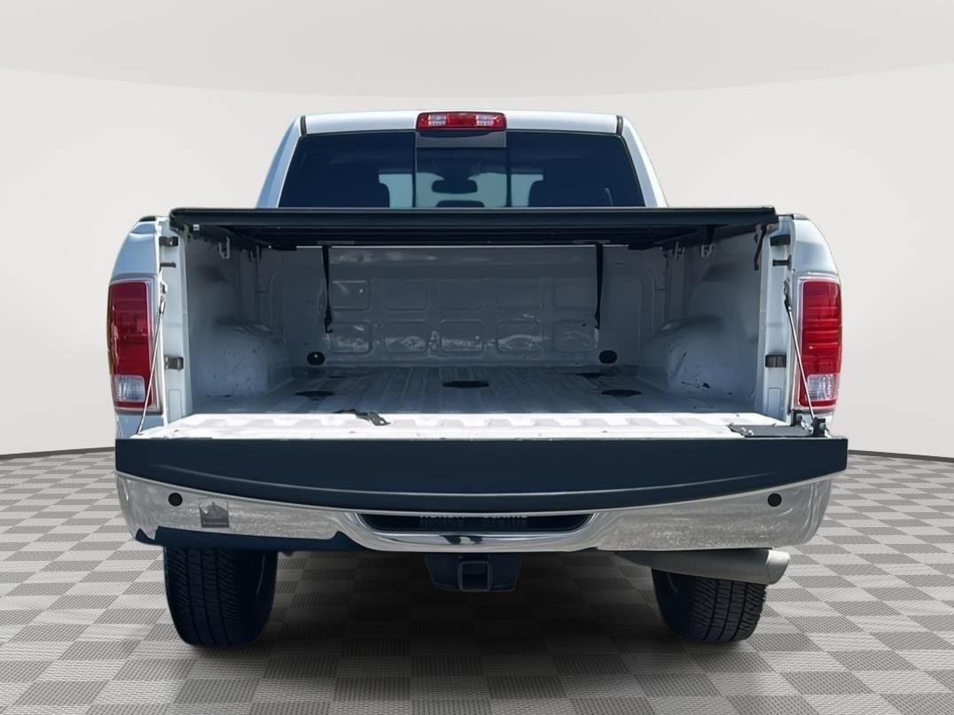 Used 2015 Bright White Clearcoat Ram Laramie image 4