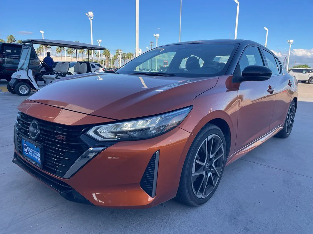 Used 2024 Orange Nissan SR image 5