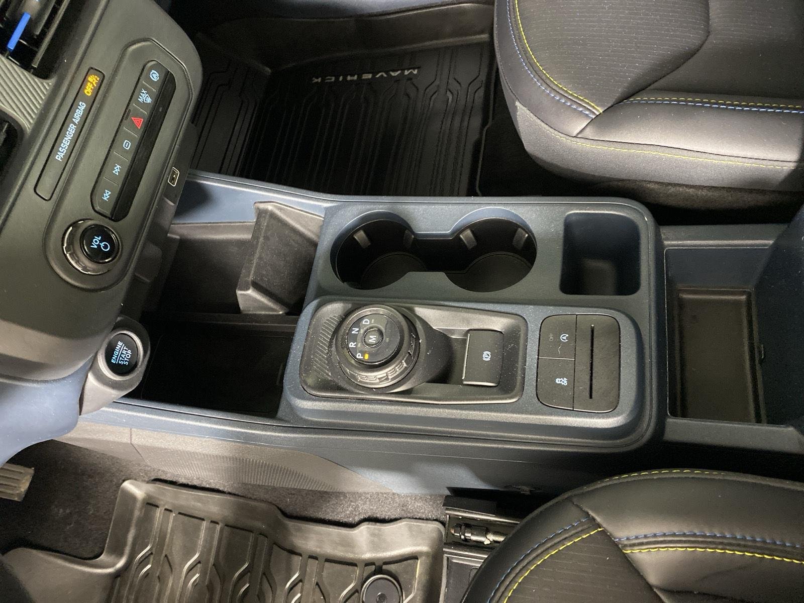 Used 2025 Oxford White Ford Lobo image 30