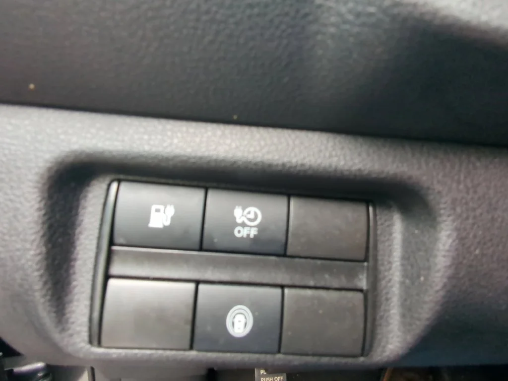 Used 2023 Gray Nissan S image 11