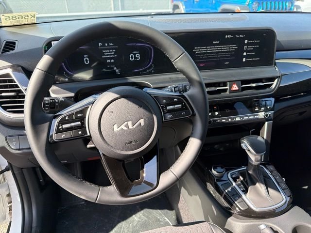 New 2026 Snow White Pearl Kia S image 16