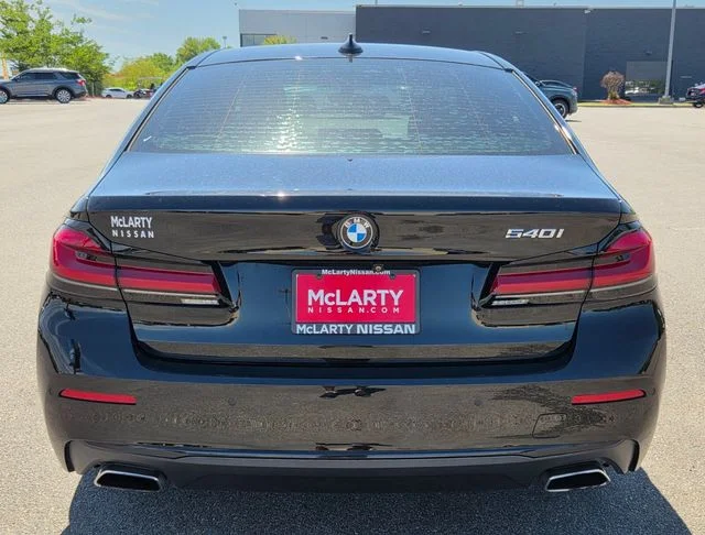 Used 2021 Black BMW 540i image 6