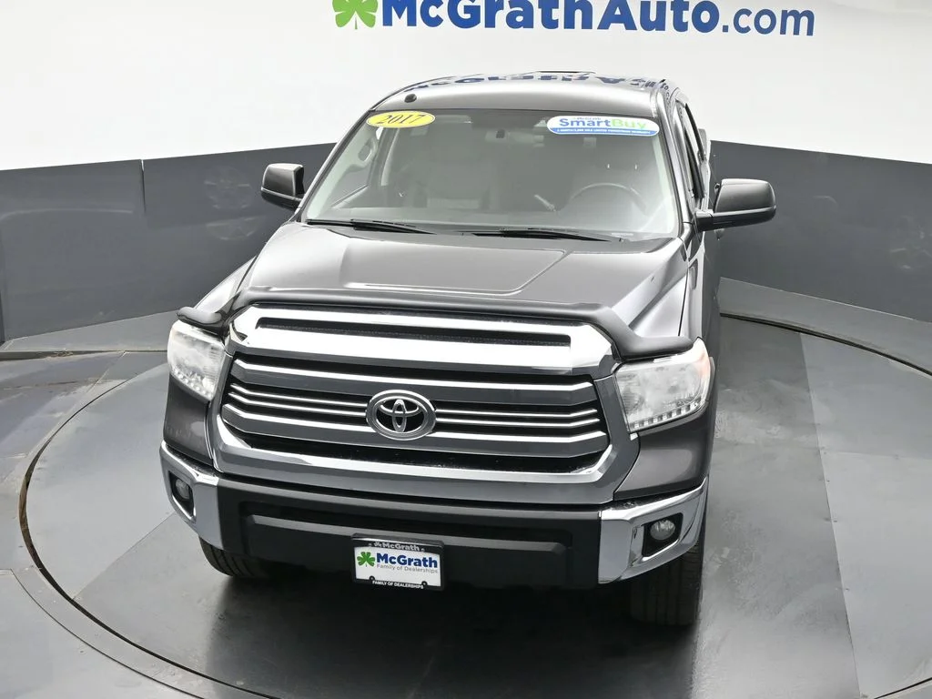 Used 2017 Gray Toyota SR5 image 27
