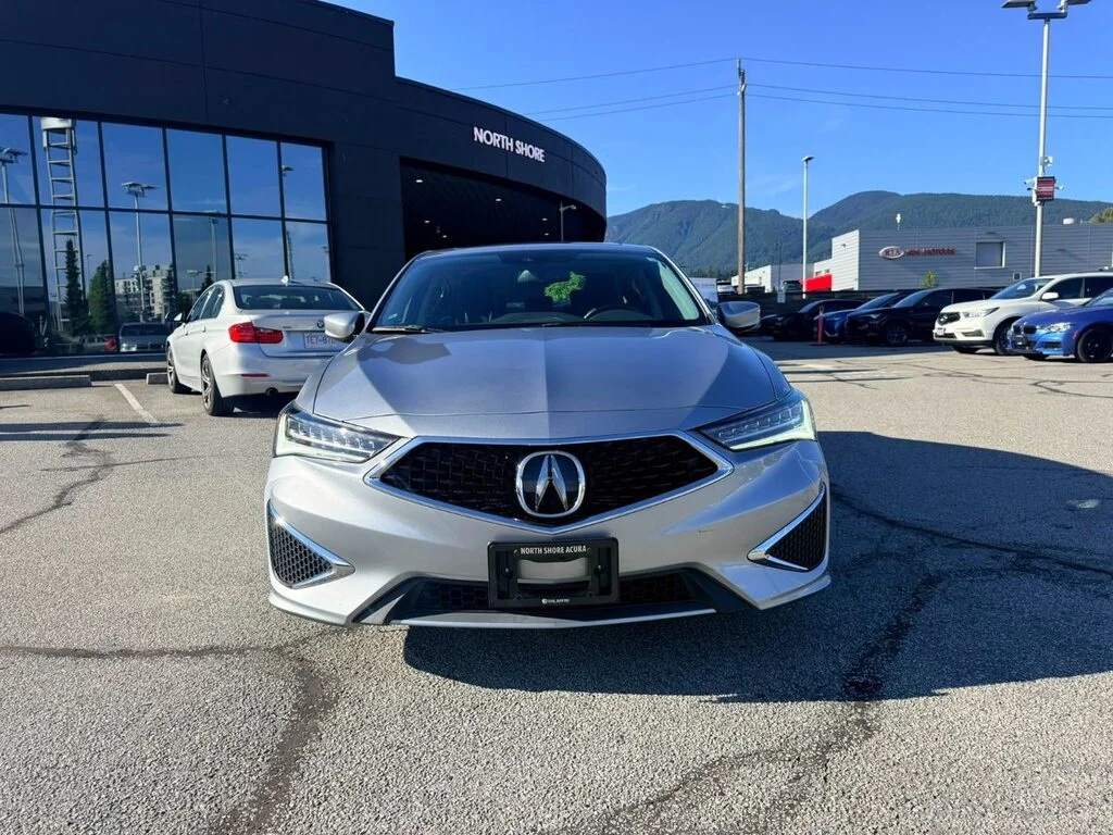 Used 2019 Modern Steel Metallic Acura Premium Dilawri Certified   Local BC   Clean Title image 8