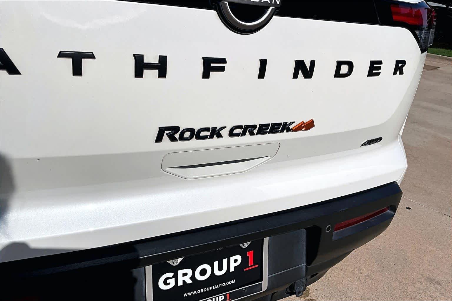 Used 2024 Pearl White Tricoat/Super Black Nissan Rock Creek image 23
