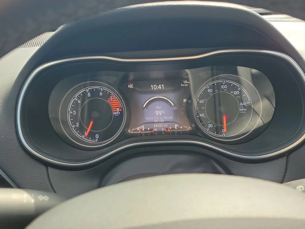Used 2019 Gray Jeep Limited image 21