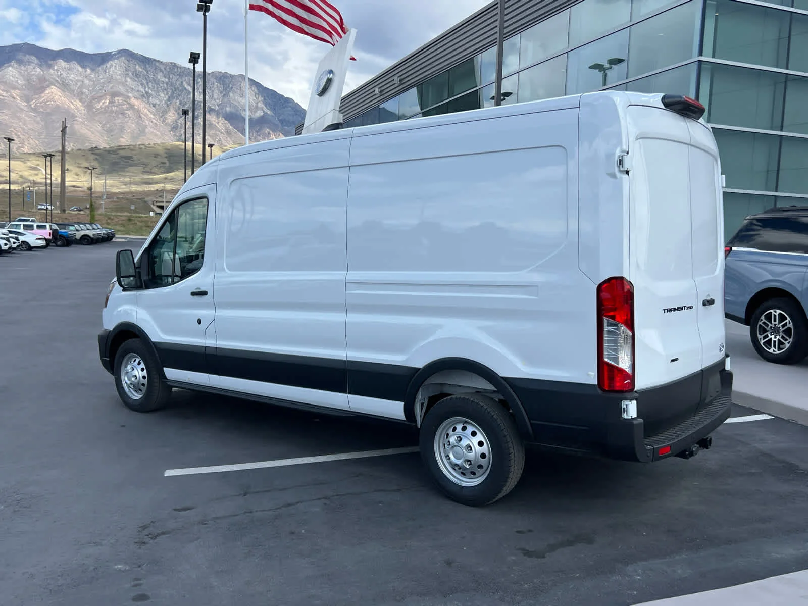 New 2026 Oxford White Ford Cargo Van image 9