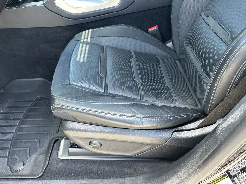 Used 2021  Mercedes-Benz GLE 53 AMG® image 23