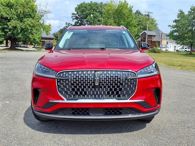 New 2026 Red Carpet Metallic Tinted Clearcoat Lincoln Premiere® image 7