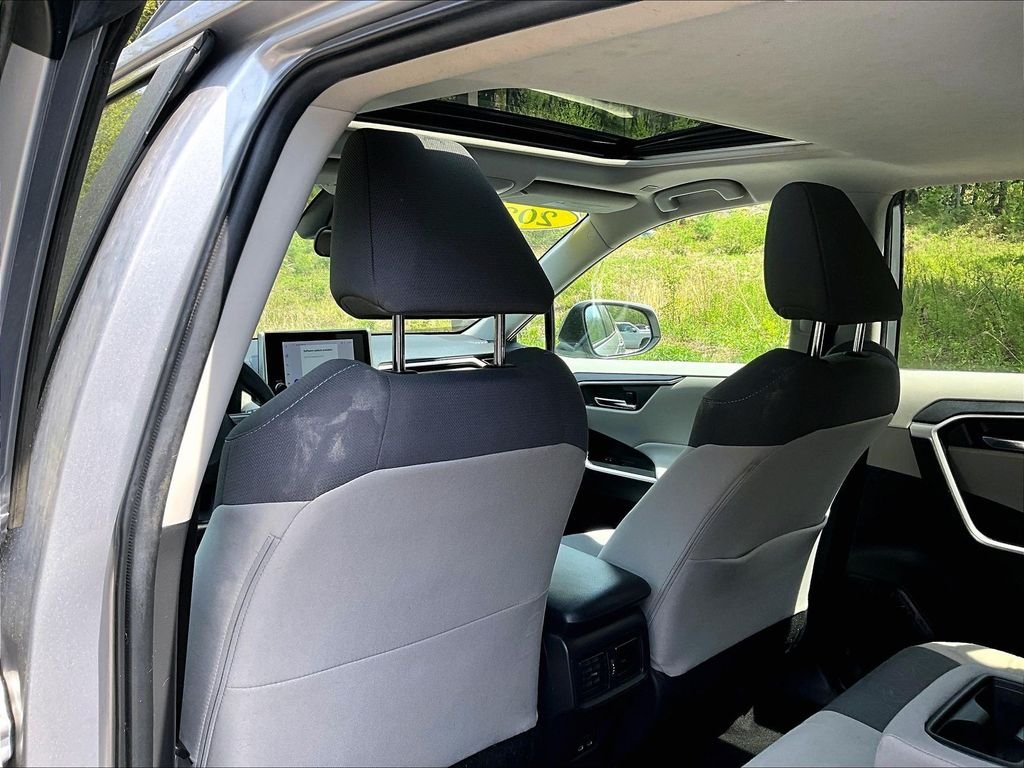 Used 2023 Silver Toyota XLE image 23