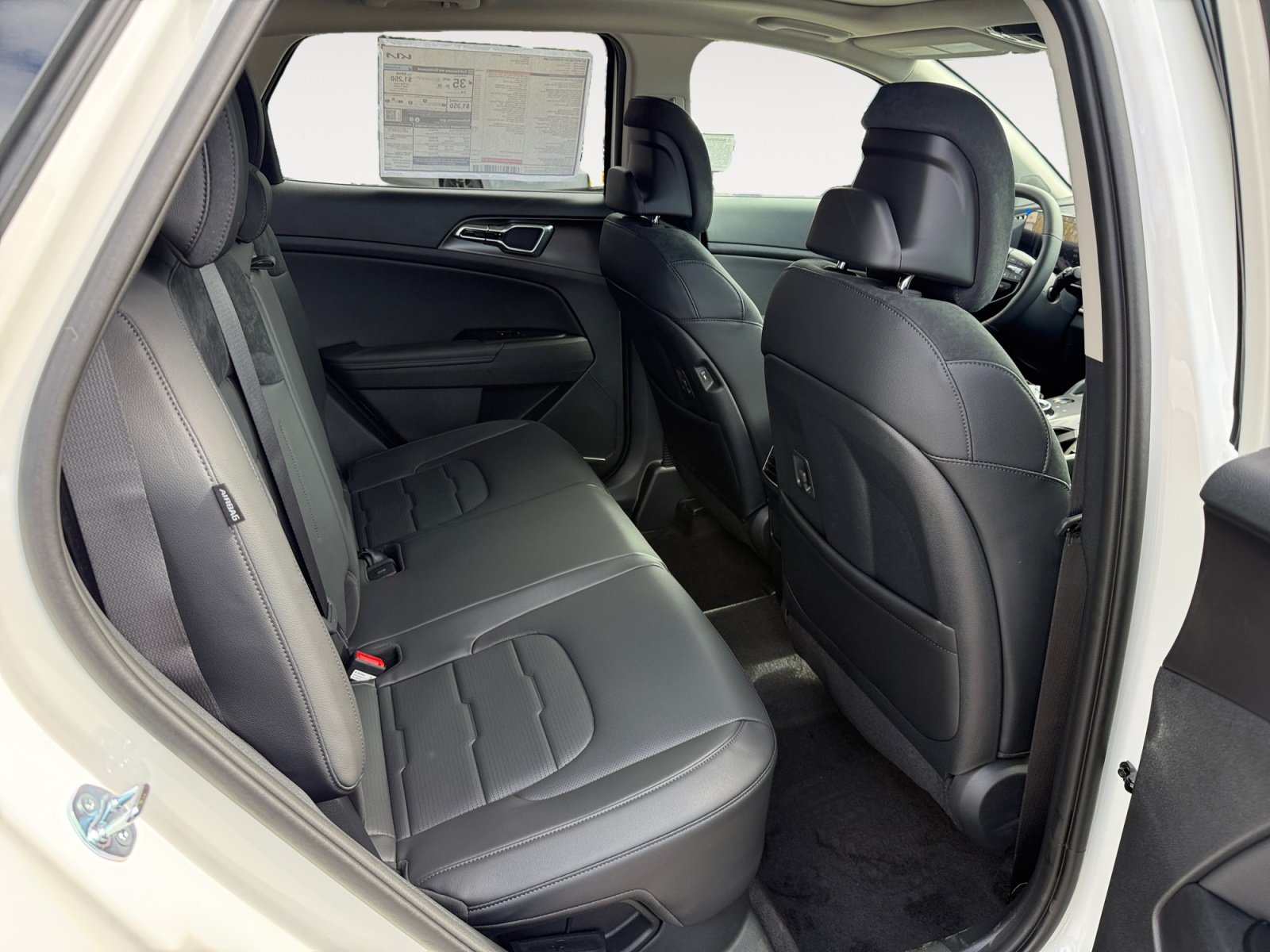 New 2027 Snow White Pearl Kia SX Prestige image 18