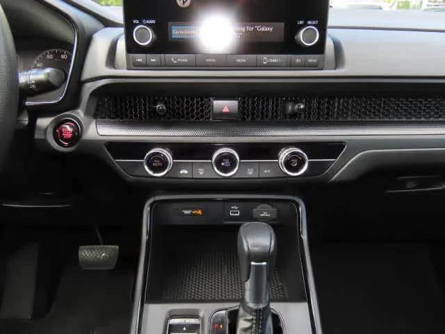 2024 Honda CR-V LX - Photo 19