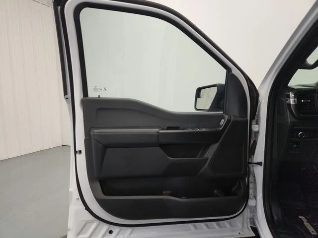 Used 2023 White Ford XLT image 26