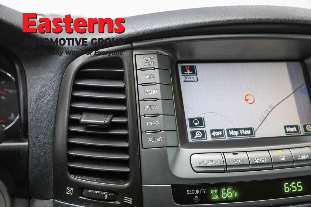 Used 2005 Black Toyota Base image 21