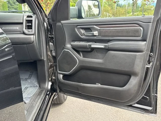 Used 2025 Diamond Black Crystal Pearlcoat Ram Laramie image 20