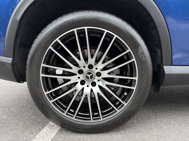 Used 2026 Starling Blue Metallic Mercedes-Benz GLC 300 image 26