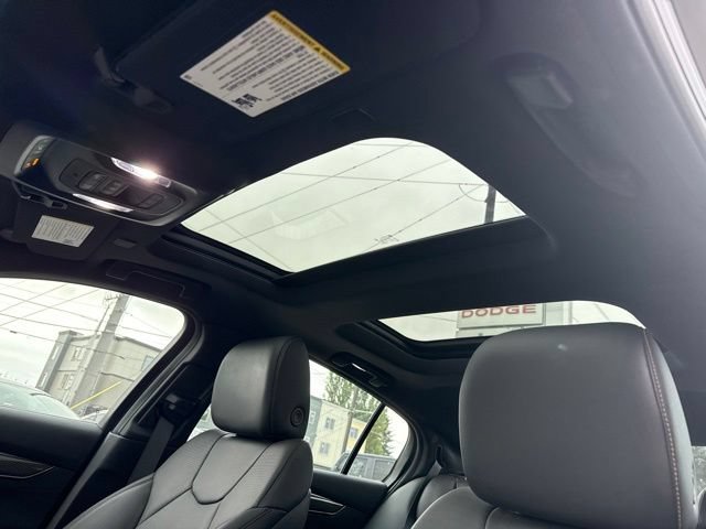 Used 2020 Evergreen Metallic Cadillac Sport image 28