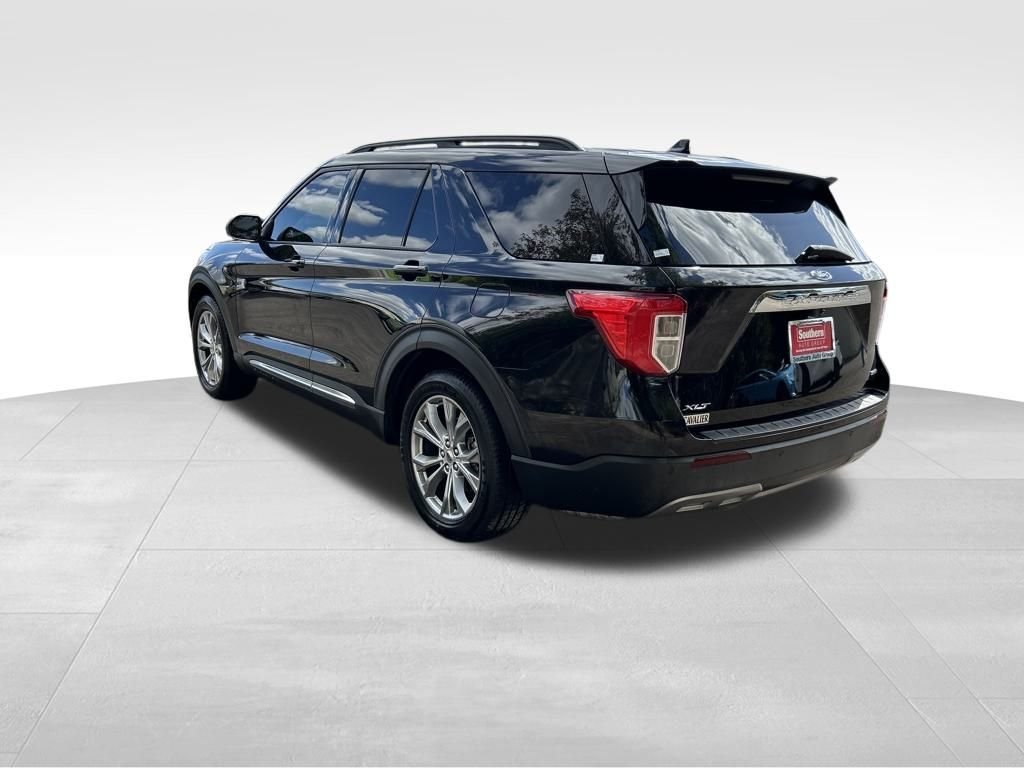 2020 Ford Explorer XLT photo 3