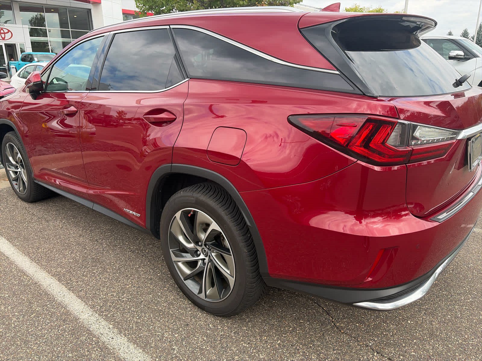 Used 2019 Matador Red Mica Lexus RX 450hL Luxury image 4