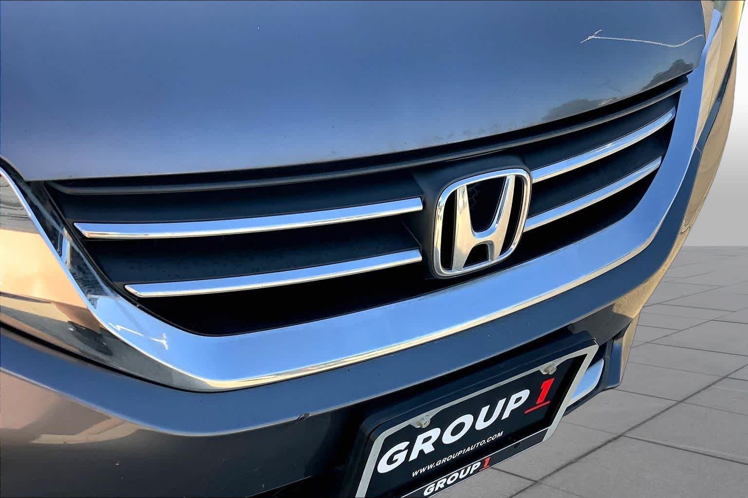 Used 2015 Modern Steel Metallic Honda EX image 27