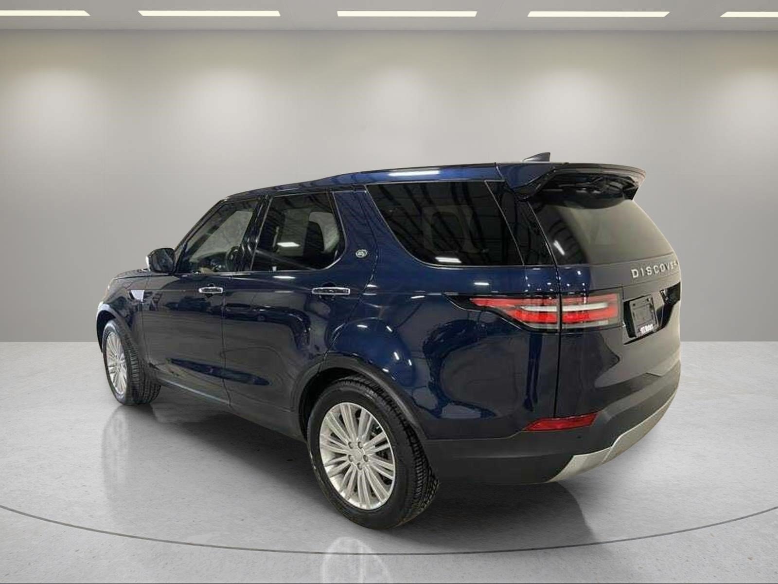 Used 2017  Land Rover HSE Luxury image 4