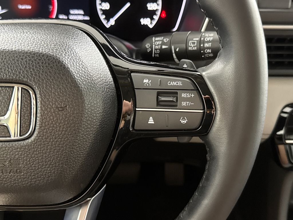 2024 Honda Pilot EX-L - Photo 16