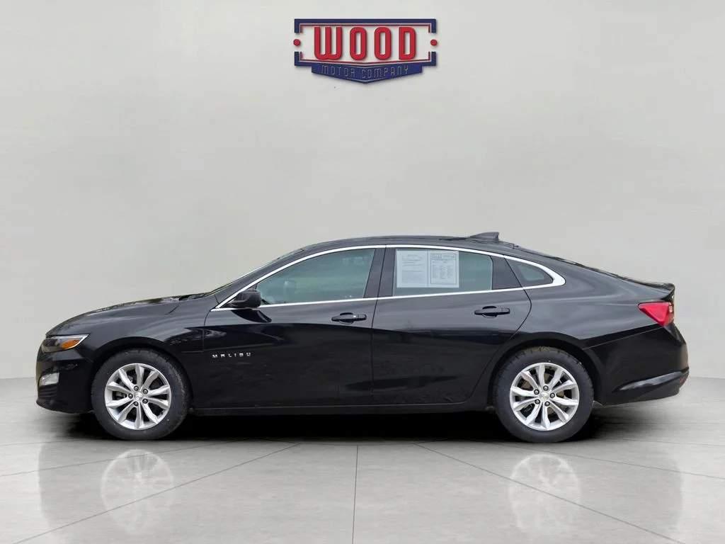 Used 2023 Mosaic Black Metallic Chevrolet LT image 4