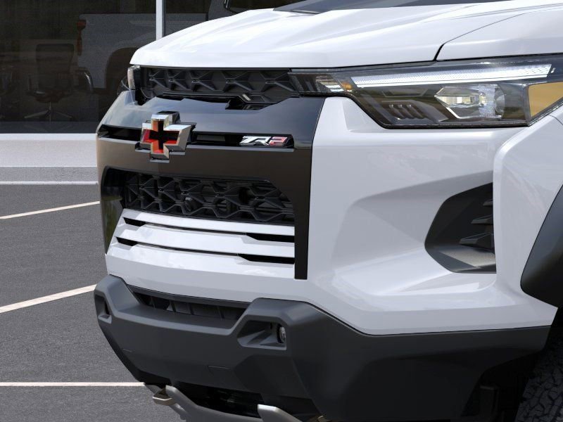 2026 Chevrolet Colorado ZR2 - Photo 13