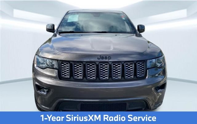 Used 2019 Gray Jeep Altitude image 11