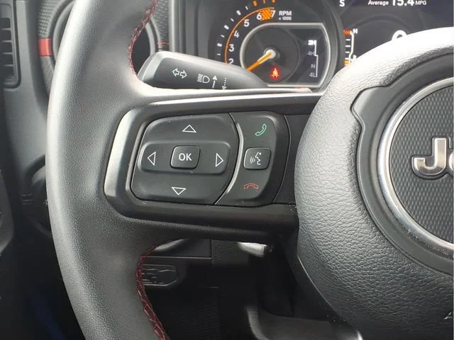 Used 2024  Jeep Rubicon image 15