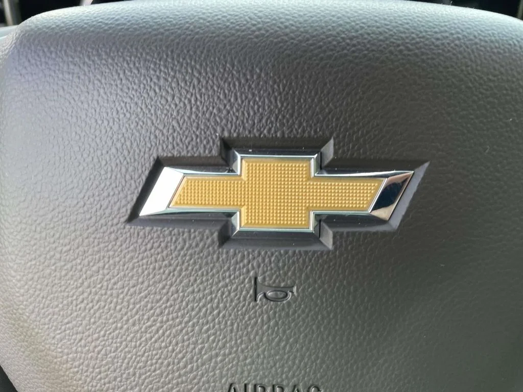 Certified Used 2026 Polar White Tricoat Chevrolet LTZ image 26