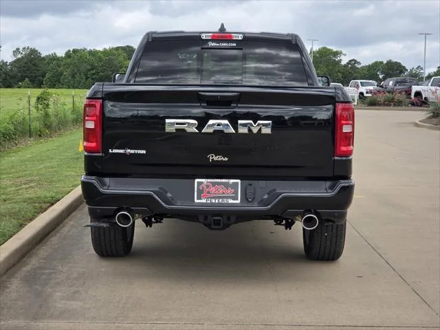 New 2026 Diamond Black Crystal Pearl-Coat Exterior Paint RAM Big Horn/Lone Star image 4
