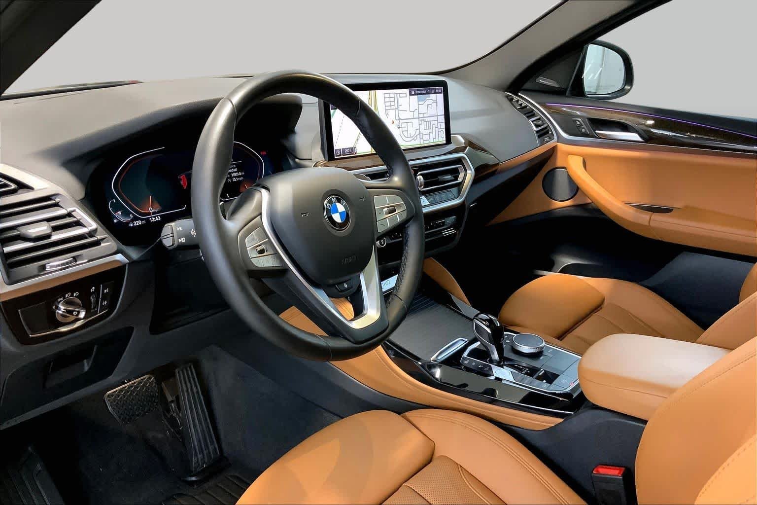 Used 2024 Black Sapphire Metallic BMW xDrive30i image 17