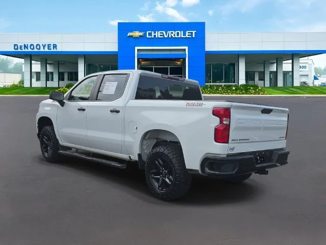 Used 2021 SUMMIT WHITE Chevrolet Custom Trail Boss image 9