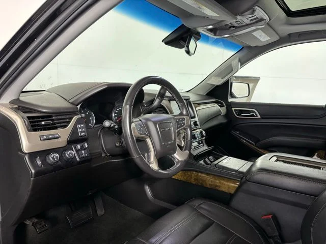 Used 2017 Black GMC Denali image 9