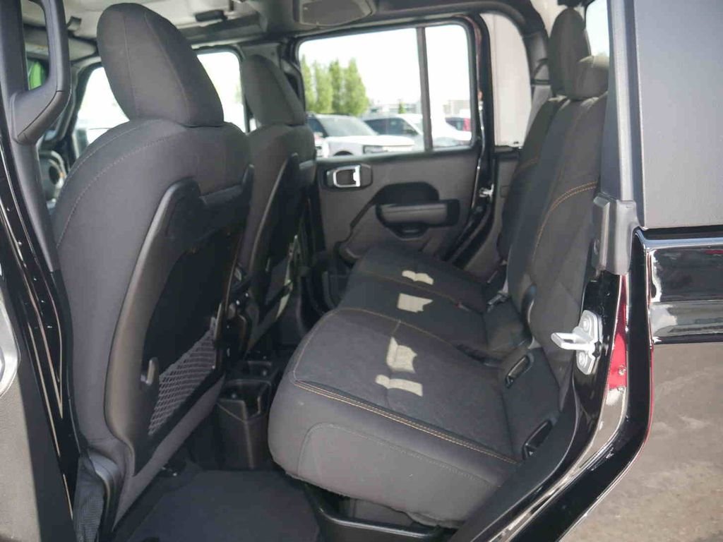 Used 2026 Black Jeep Mojave image 15