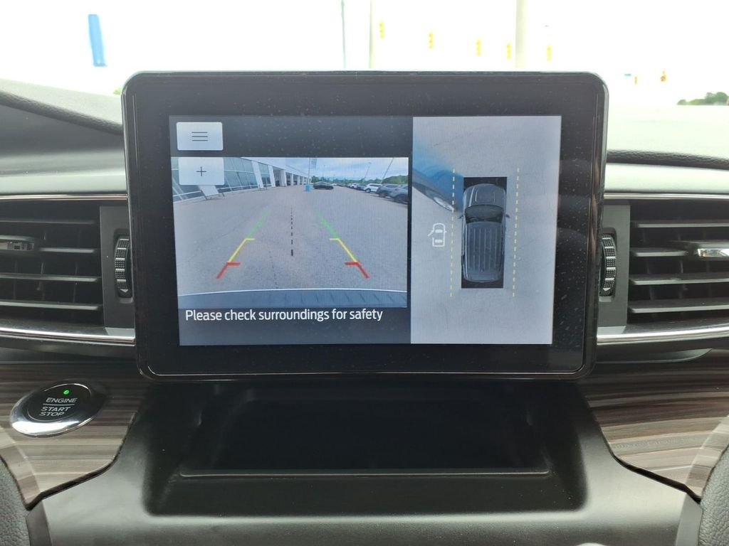 Used 2020 Blue Metallic Ford Limited image 14