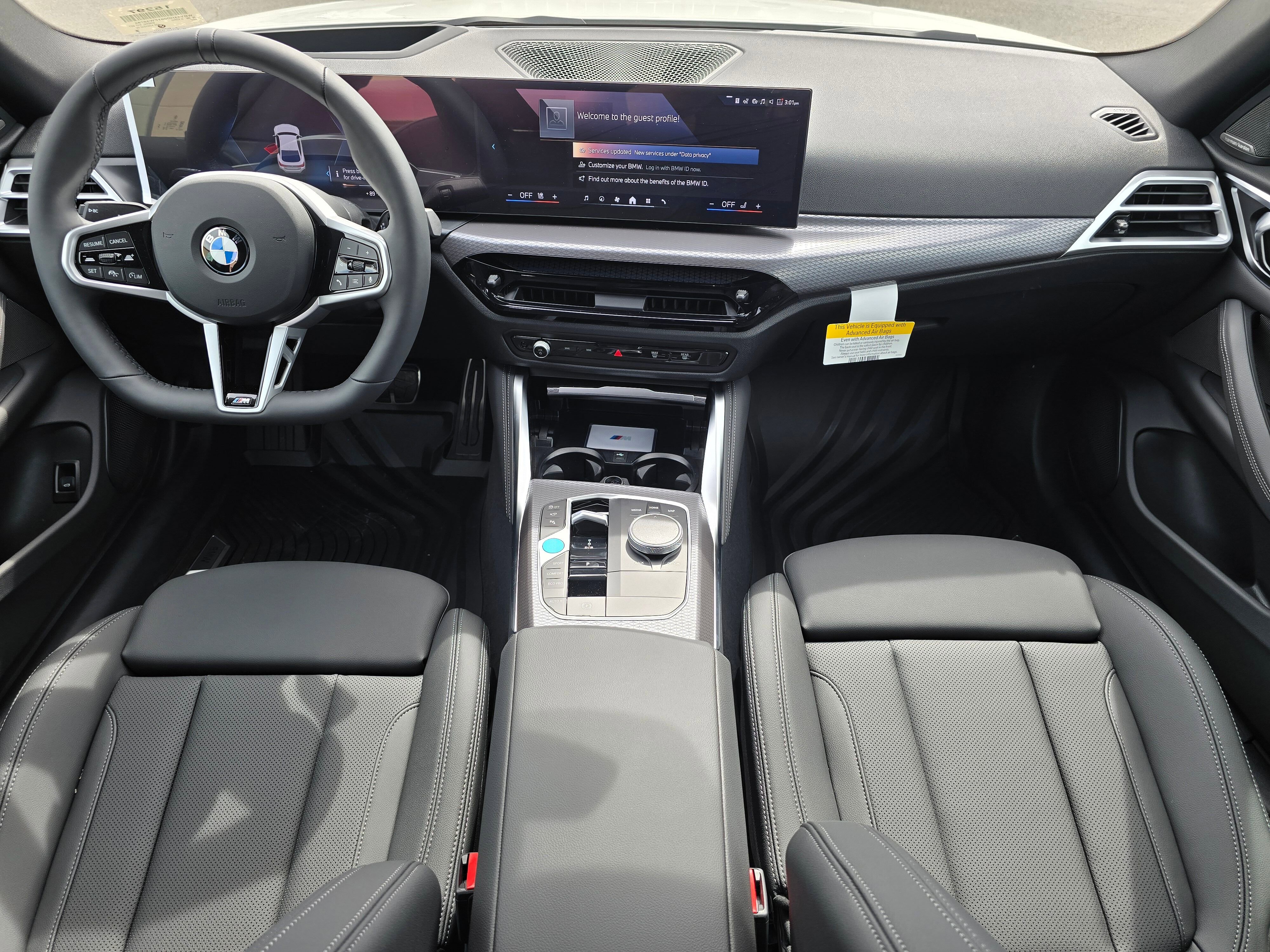 New 2026 Mineral White Metallic BMW xDrive40 image 42
