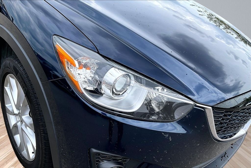 Used 2015 Blue Mazda Grand Touring image 27