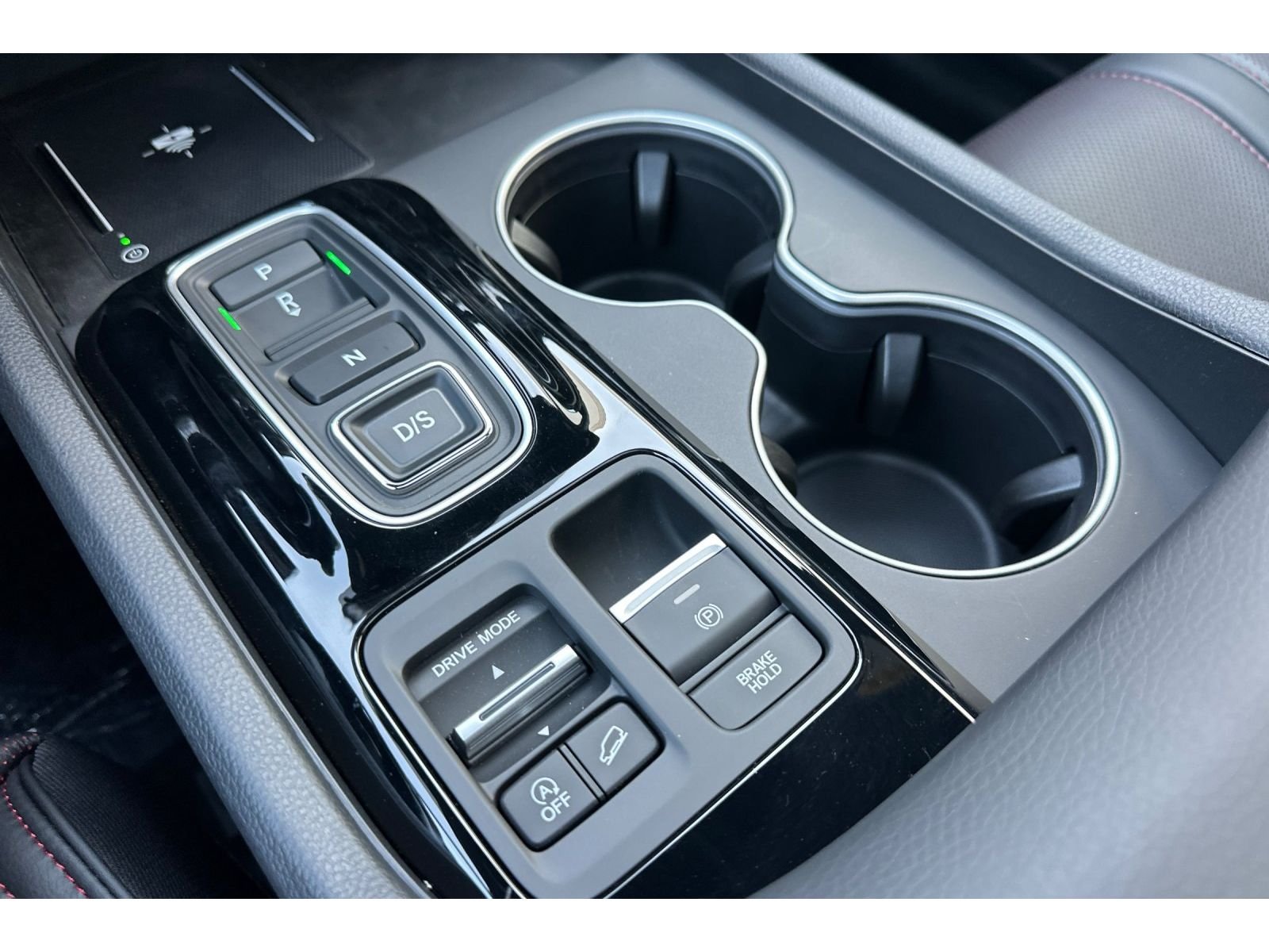 New 2026 Sonic Gray Pearl Honda Black Edition image 24