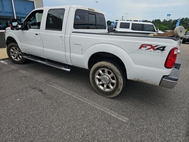 Used 2016 White Ford Lariat image 4