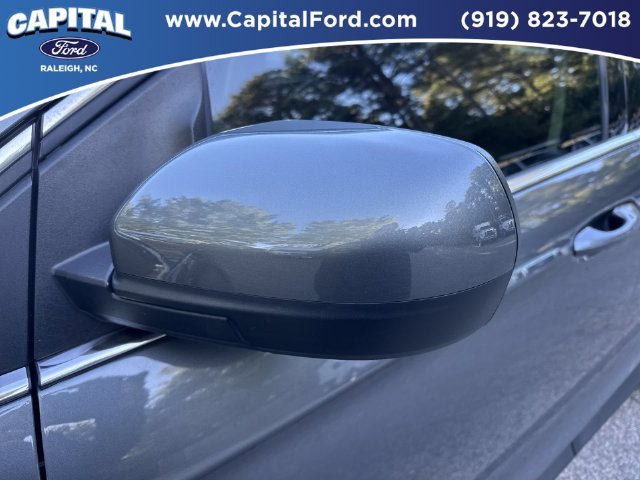 Used 2023 Gray Ford SEL image 12