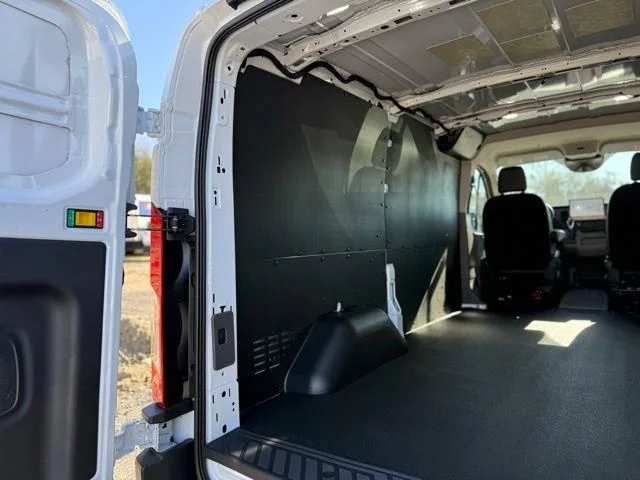 New 2026 Oxford White Ford Cargo Van image 8