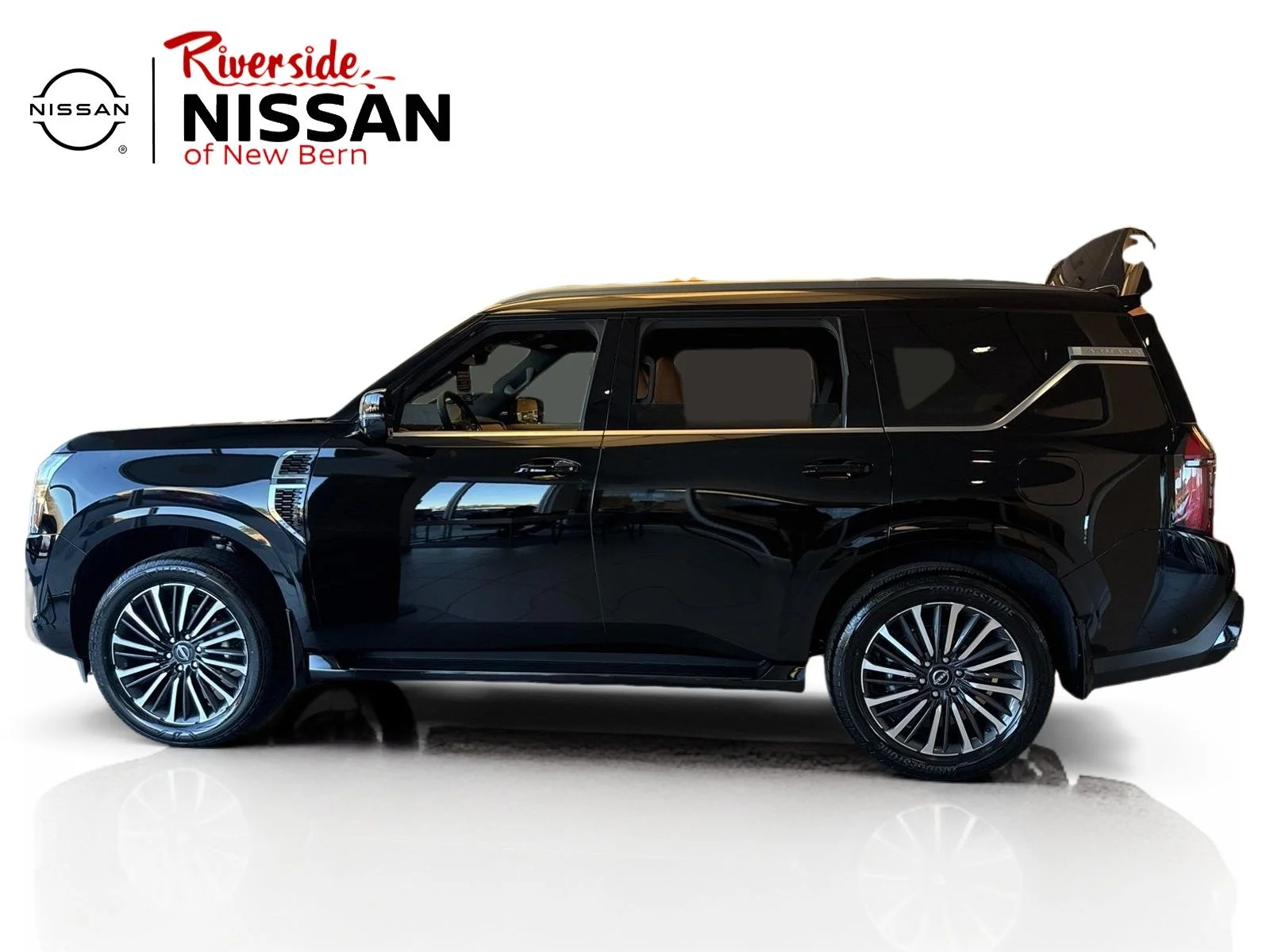 New 2026 Super Black Nissan Platinum Reserve image 3
